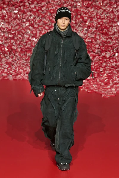 Look 57